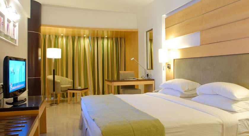 Modern Hotel Lobby - Hotel The Krishna