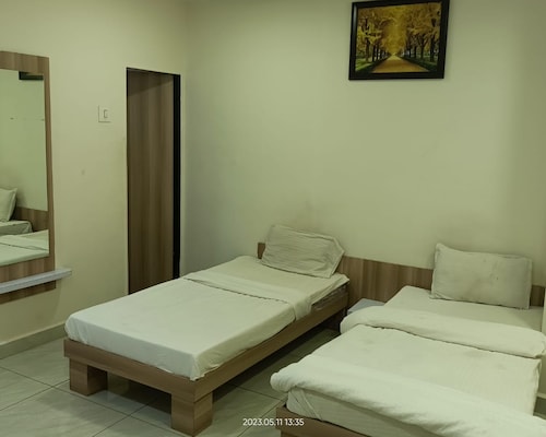 2 Person Non-AC Room